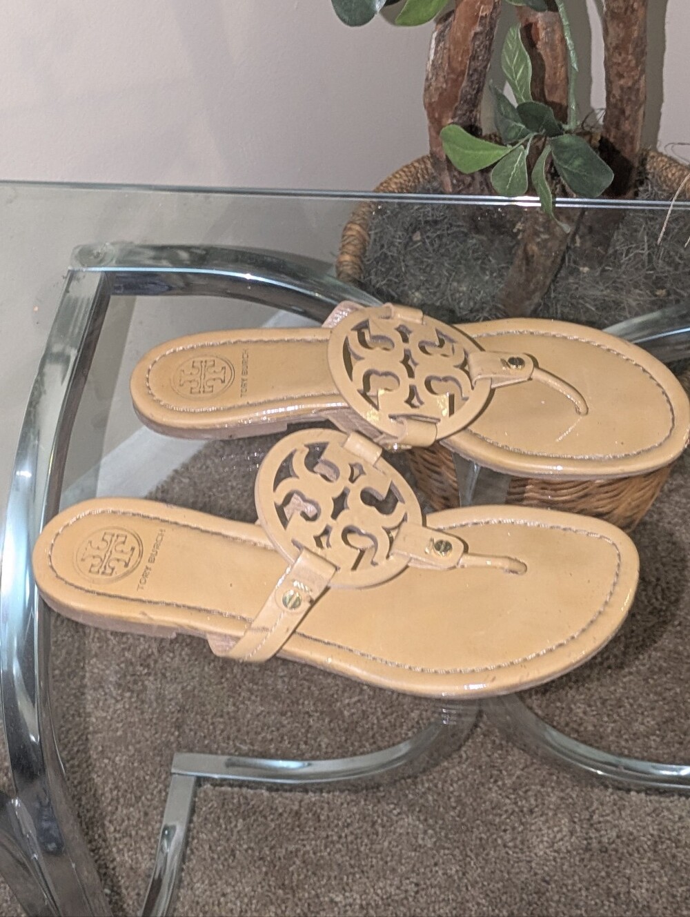 Tory Burch Miller Logo Thong Sandals in Nude - Picture 3 of 8
